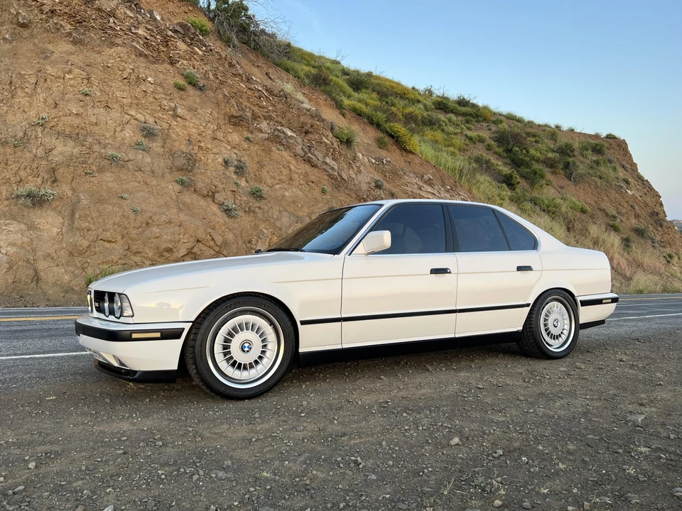 1991 BMW E34 M5 - Image 9 of 31