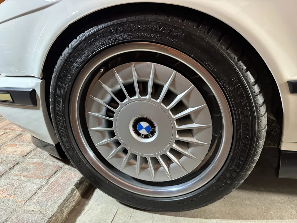 1991 BMW E34 M5 - Image 30 of 31