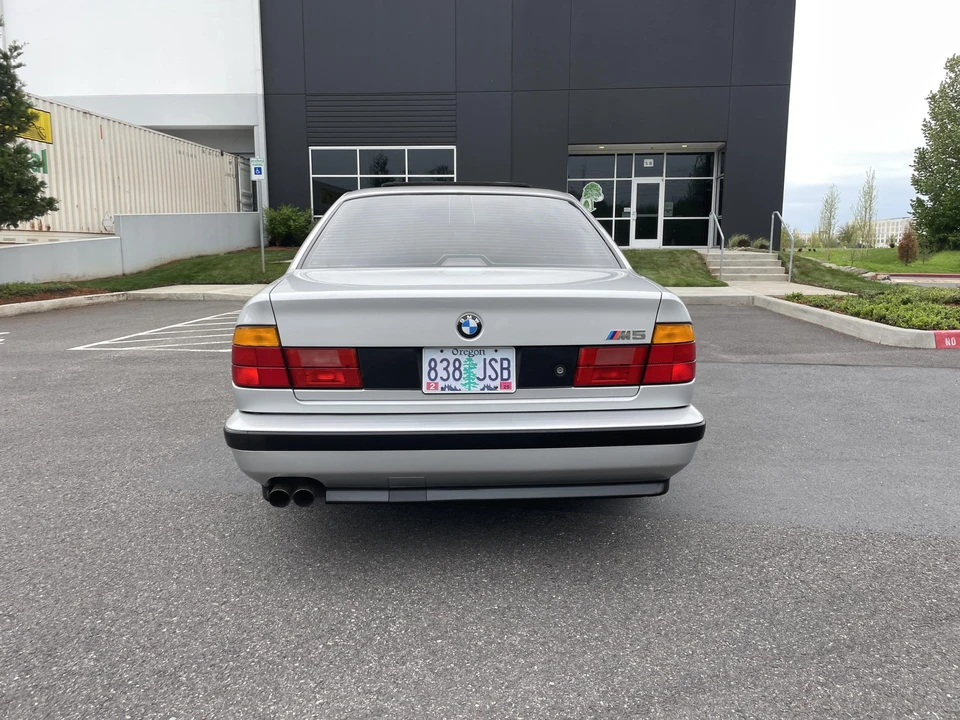 1991 BMW E34 M5 - Image 9 of 31