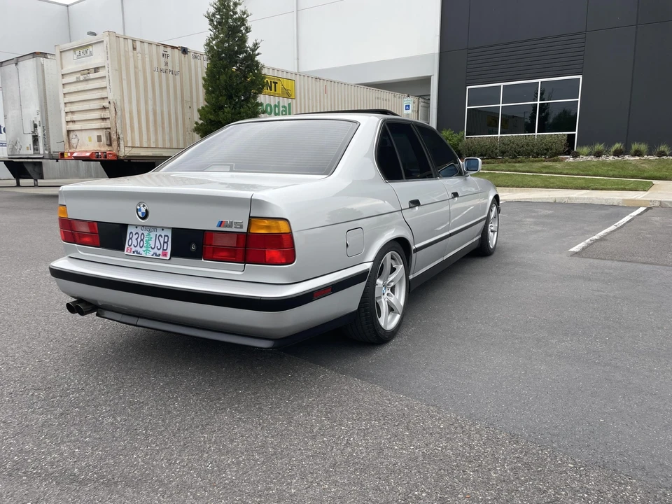 1991 BMW E34 M5 - Image 10 of 31