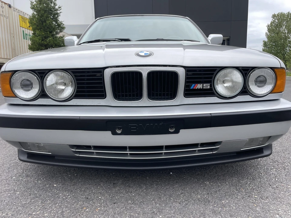 1991 BMW E34 M5 - Image 19 of 31