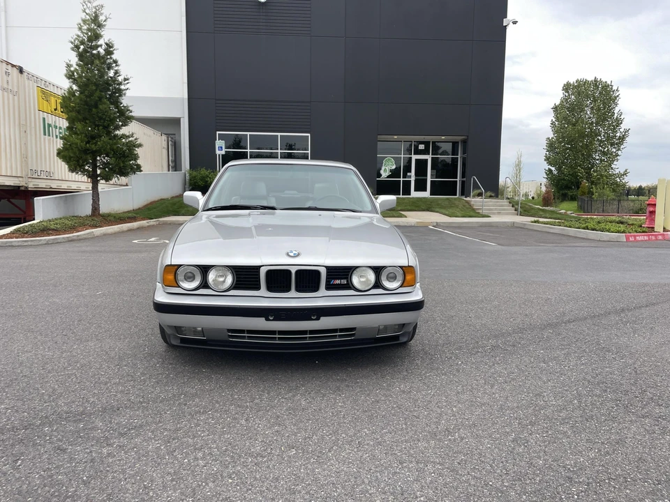 1991 BMW E34 M5 - Image 16 of 31