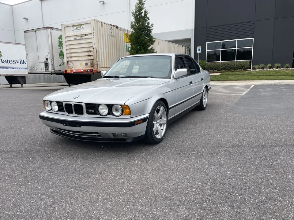 1991 BMW E34 M5 - Image 3 of 31