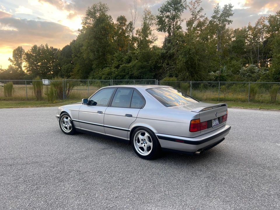 1991 BMW E34 M5 - Image 16 of 31
