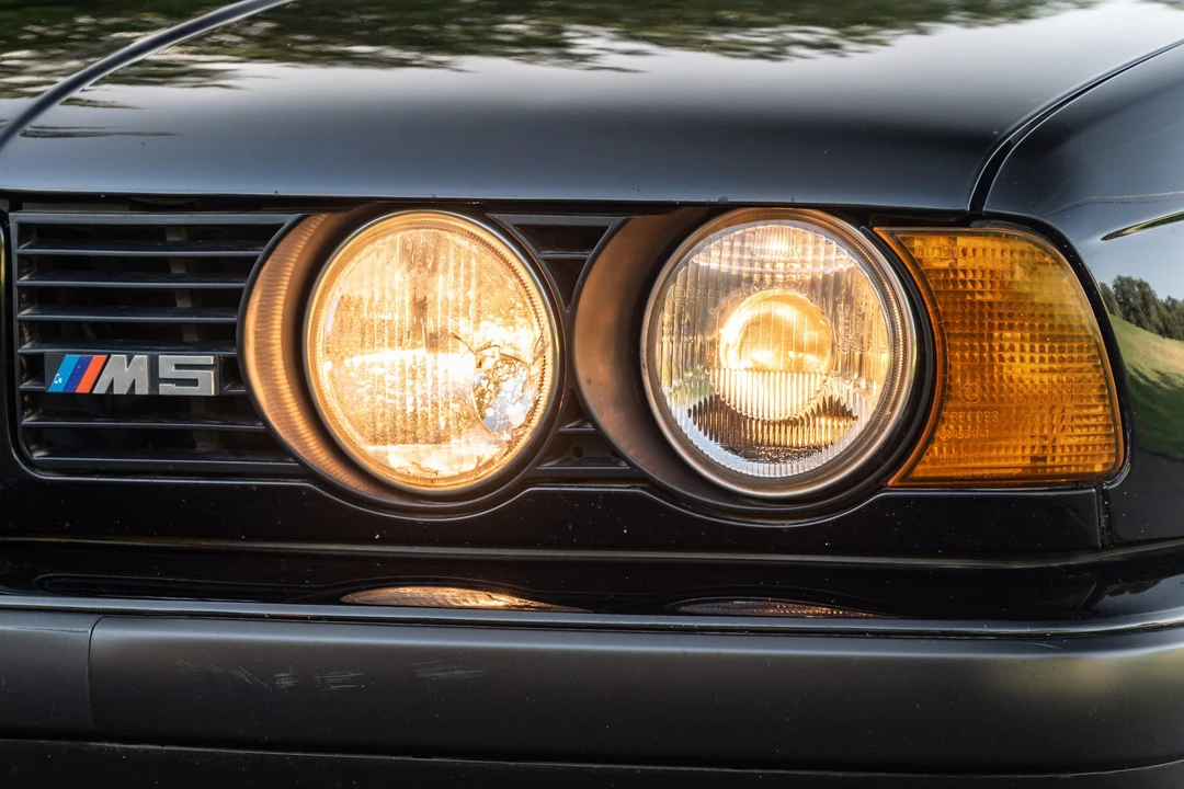 1991 BMW E34 M5 - Image 17 of 31