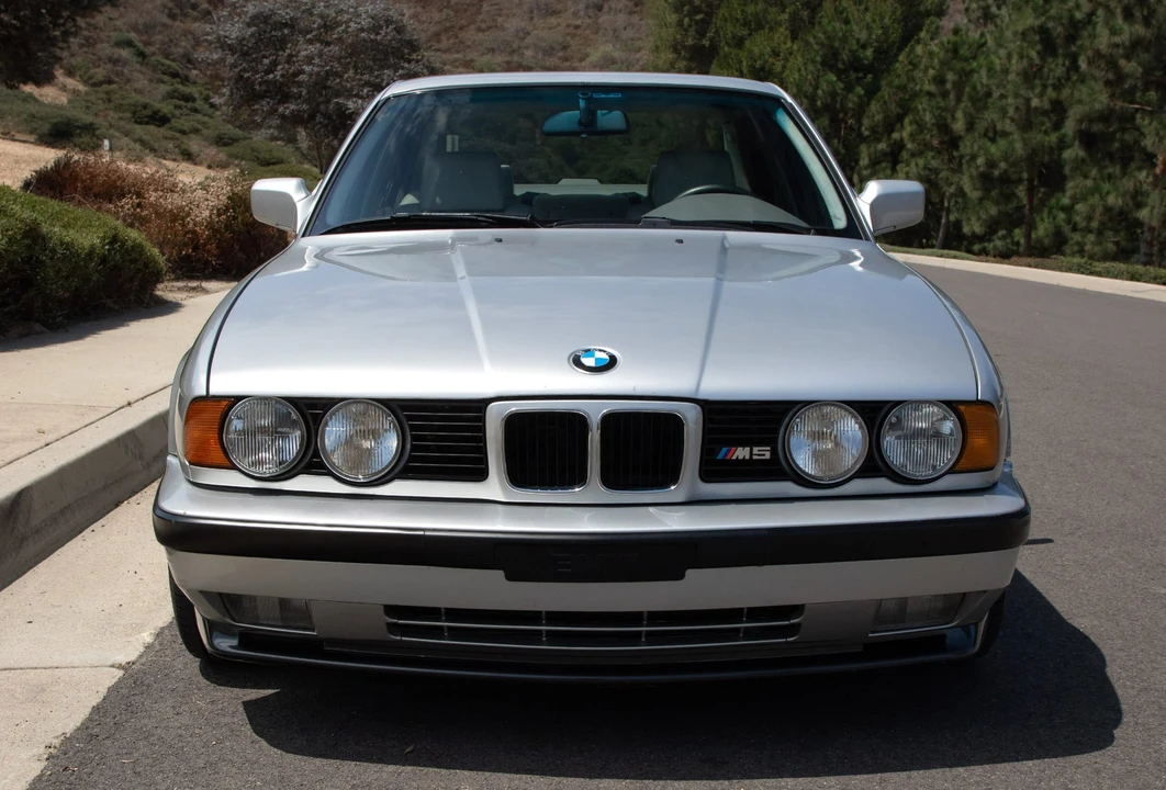 1991 BMW E34 M5 - Image 2 of 31