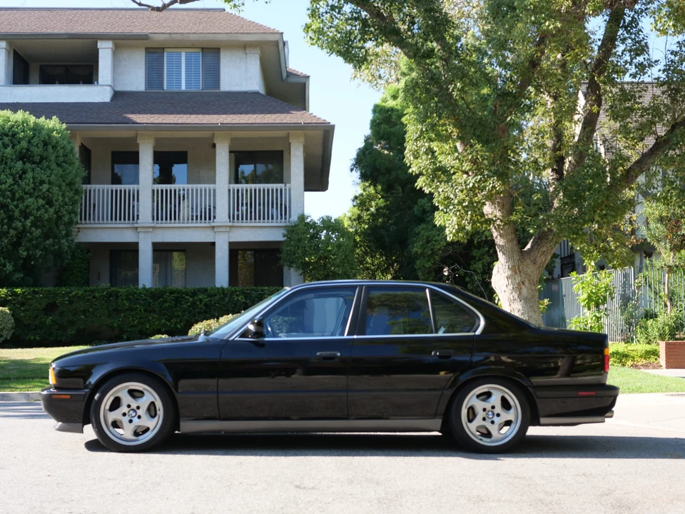 1991 BMW E34 M5 - Image 10 of 31