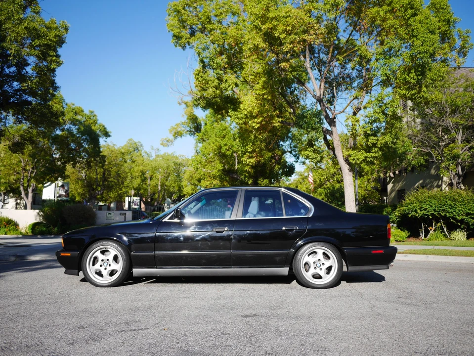 1991 BMW E34 M5 - Image 8 of 31