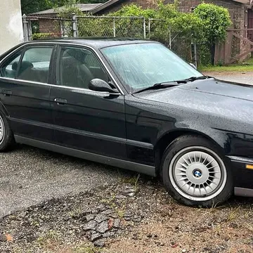1991 BMW M5