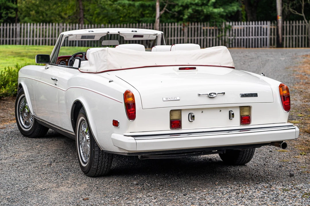 1991 Rolls-Royce Corniche Series IV - Image 8 of 31
