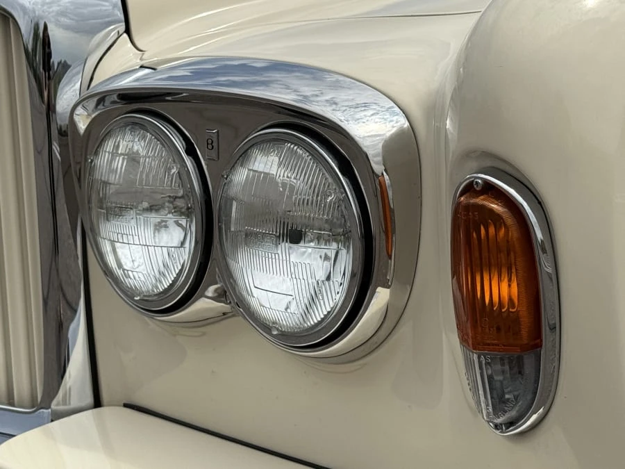 1991 Bentley Continental - Image 11 of 24