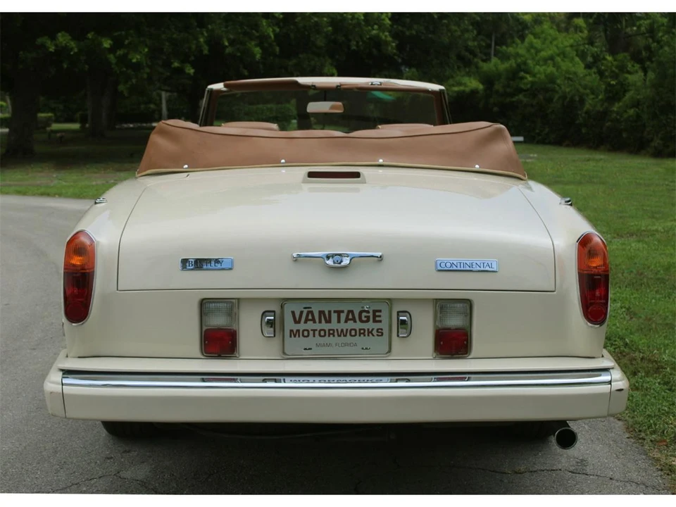 1991 Bentley Continental R - Image 8 of 26