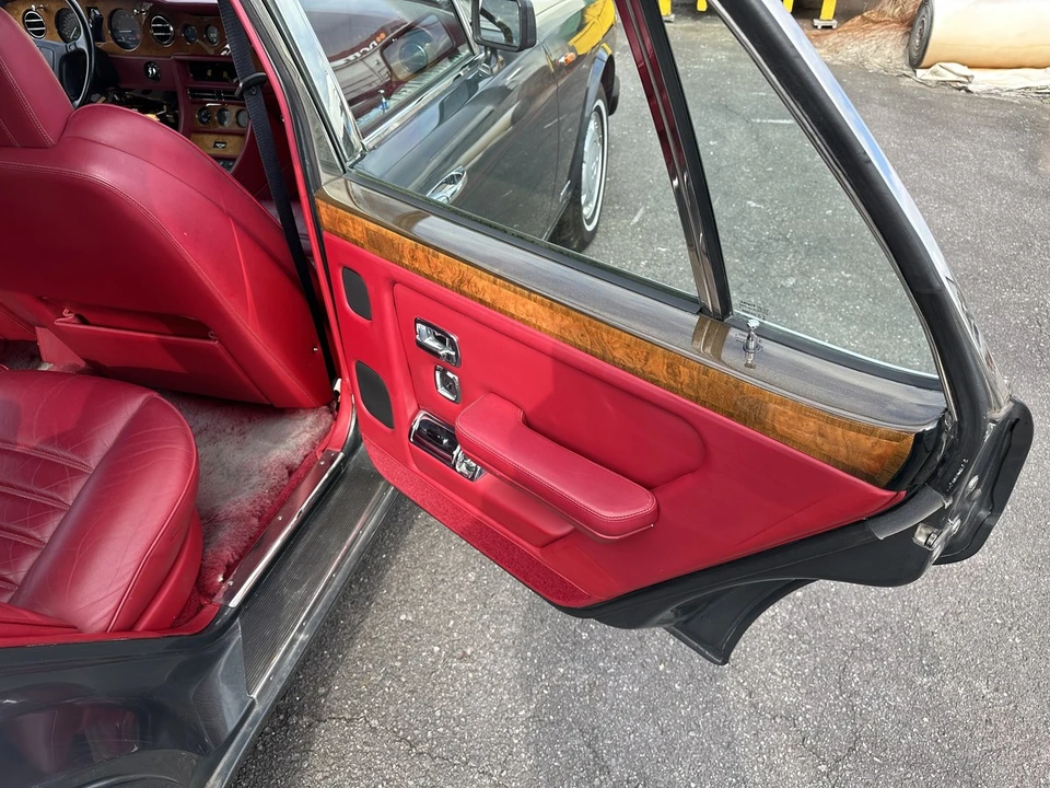 1991 Bentley Mulsanne 1st Gen - Image 15 of 30