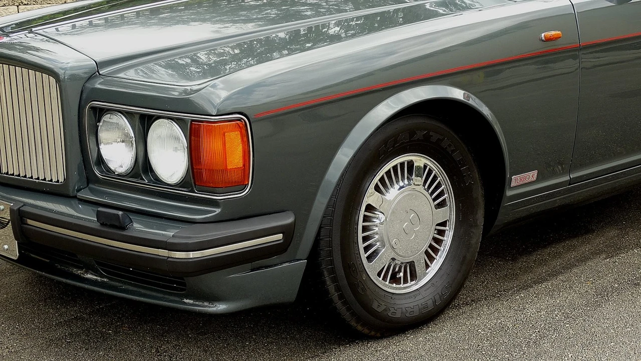 1991 Bentley - Image 11 of 24