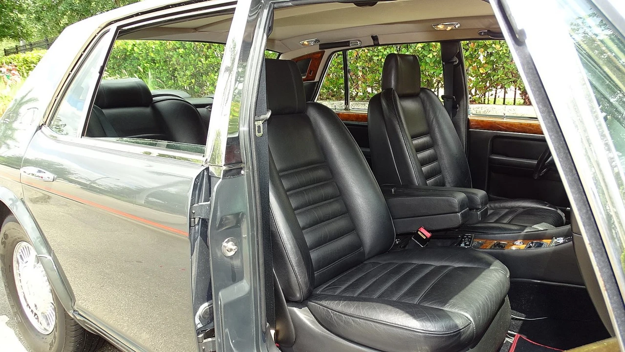 1991 Bentley - Image 19 of 24