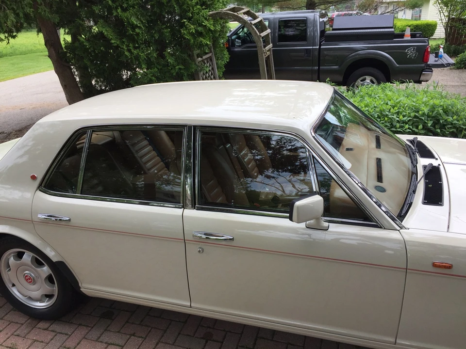 1991 Bentley Mulsanne 1st Gen - Image 19 of 31