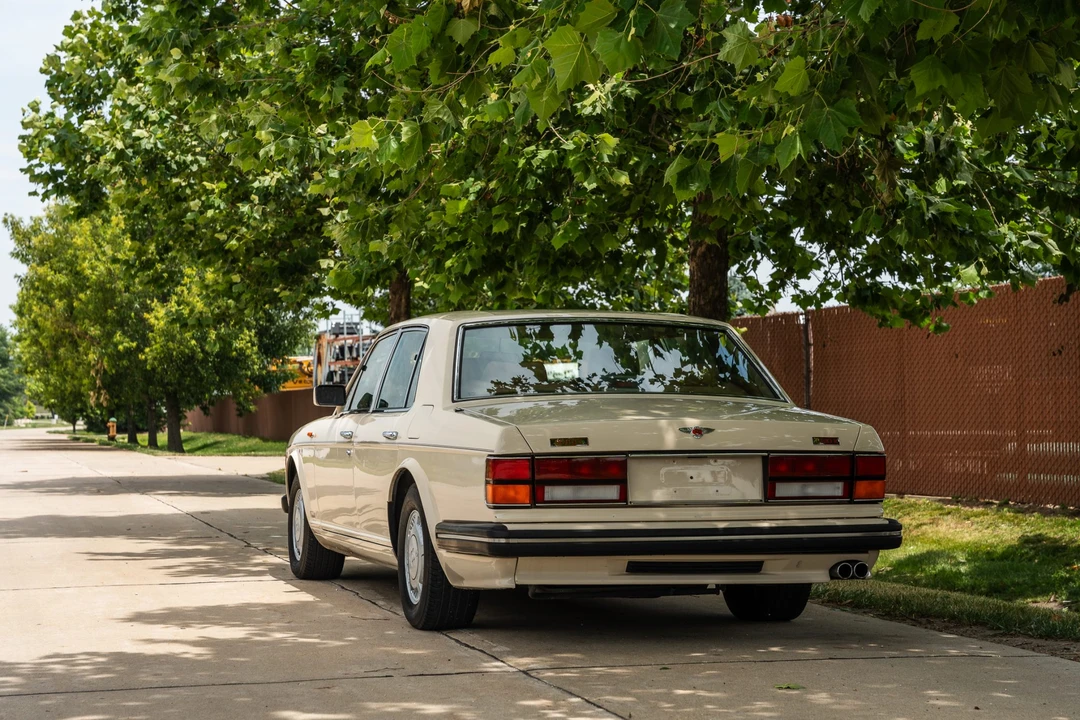 1991 Bentley Mulsanne 1st Gen - Image 25 of 31