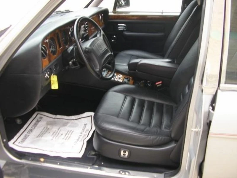 1991 Bentley Mulsanne 1st Gen - Image 12 of 19