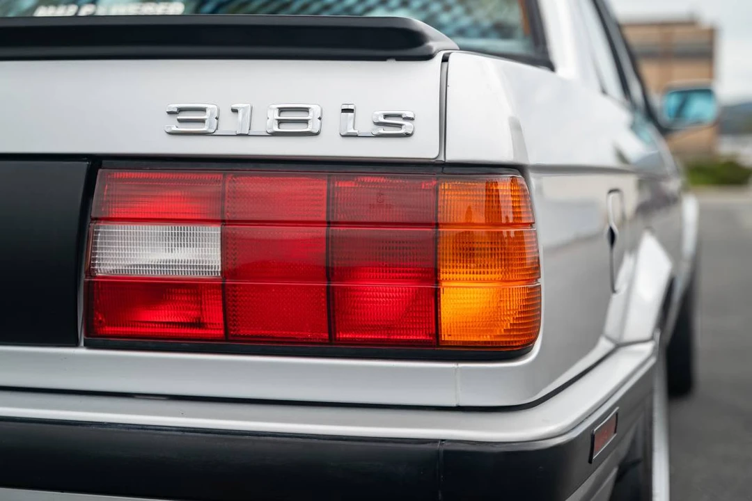 1991 BMW E30 3 Series - Image 2 of 8
