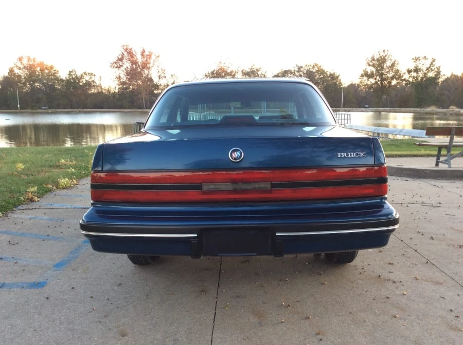 1991 Buick Century - Image 5 of 17