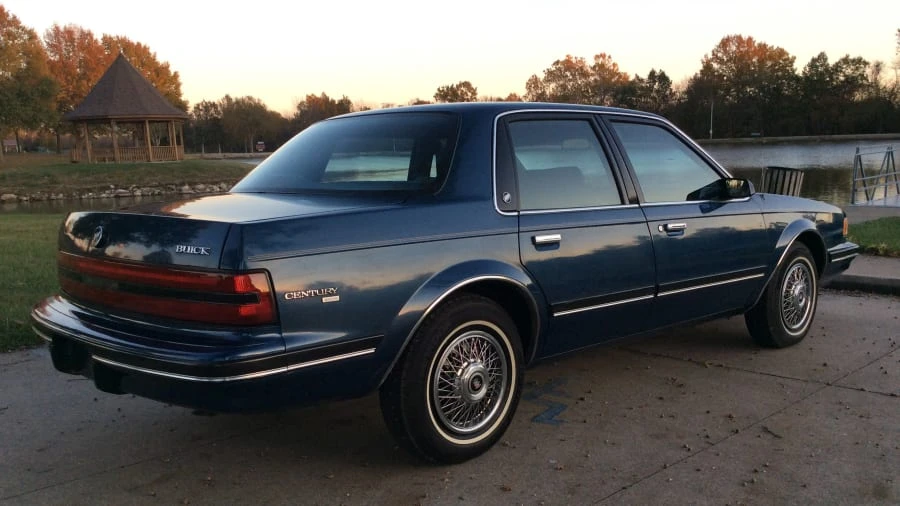 1991 Buick Century - Image 3 of 17