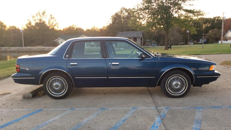 1991 Buick Century - Image 7 of 17