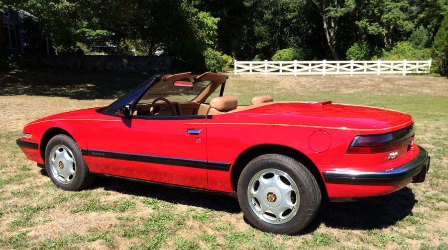 1991 Buick Reatta - Image 2 of 12