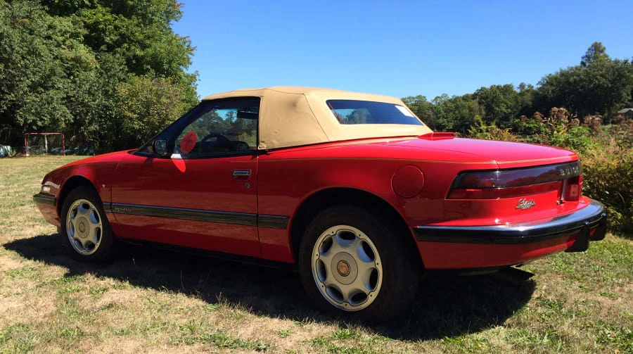 1991 Buick Reatta - Image 4 of 12