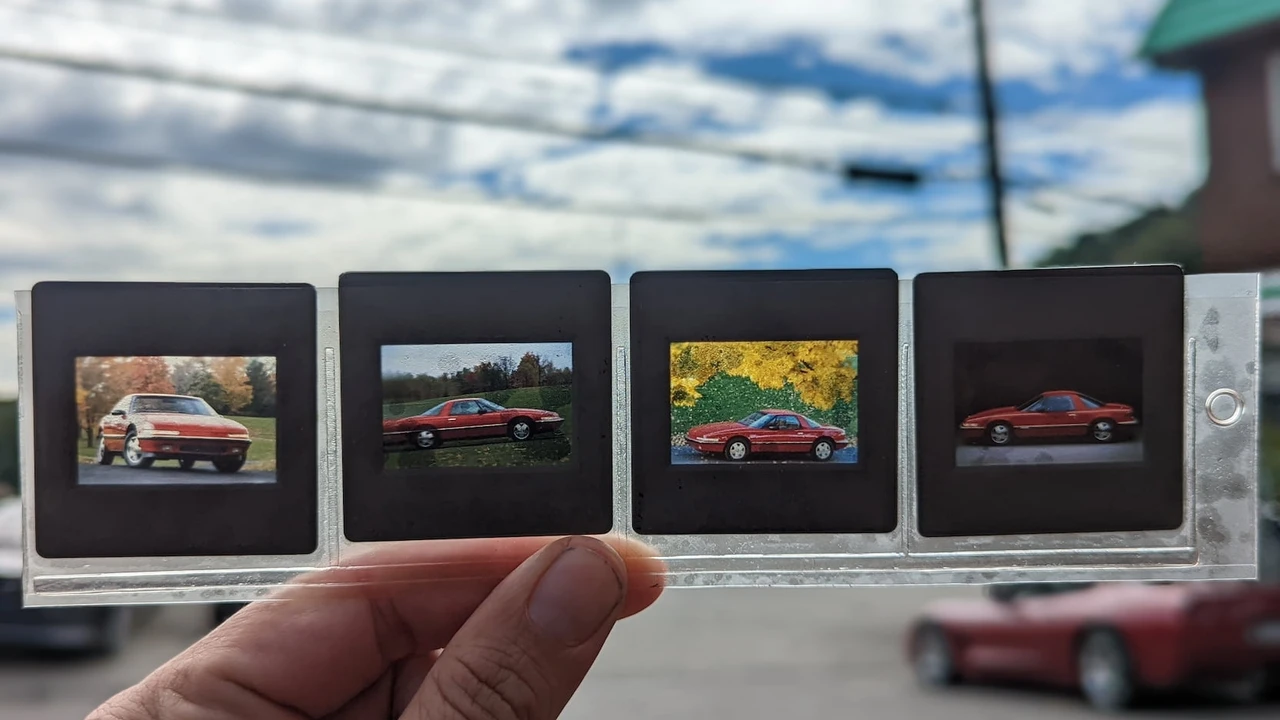 1991 Buick Reatta - Image 20 of 23