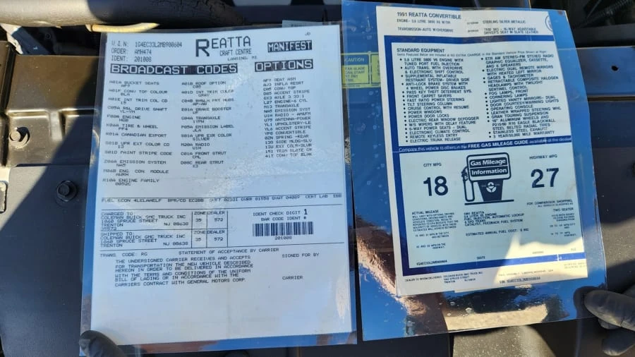 1991 Buick Reatta - Image 23 of 23