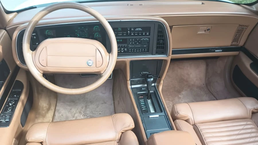 1991 Buick Reatta - Image 18 of 25