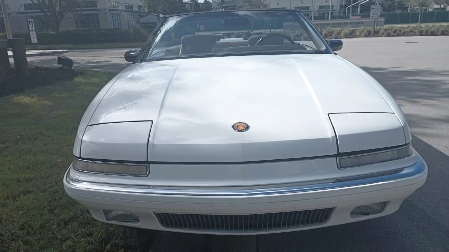 1991 Buick Reatta - Image 4 of 25