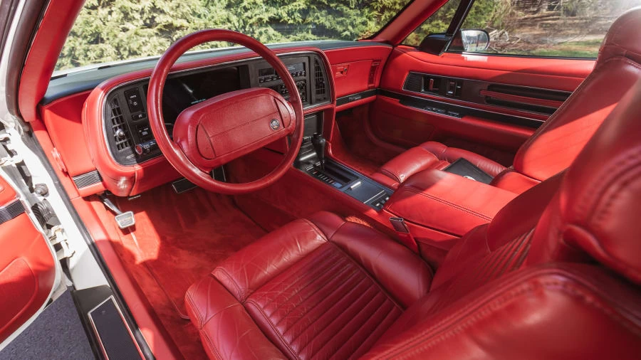 1991 Buick Reatta - Image 4 of 26