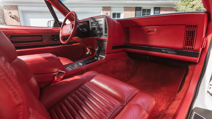 1991 Buick Reatta - Image 5 of 26