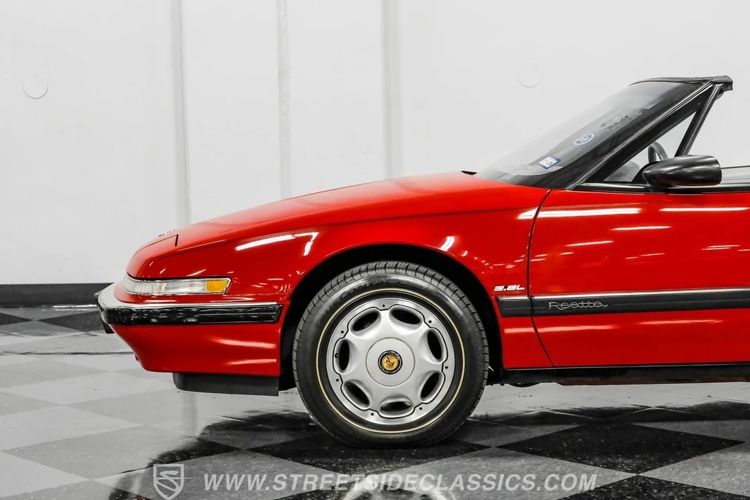 1991 Buick Reatta - Image 21 of 21