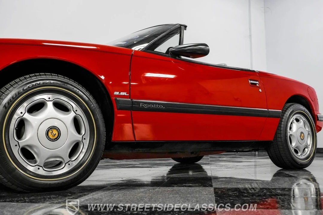 1991 Buick Reatta - Image 20 of 21
