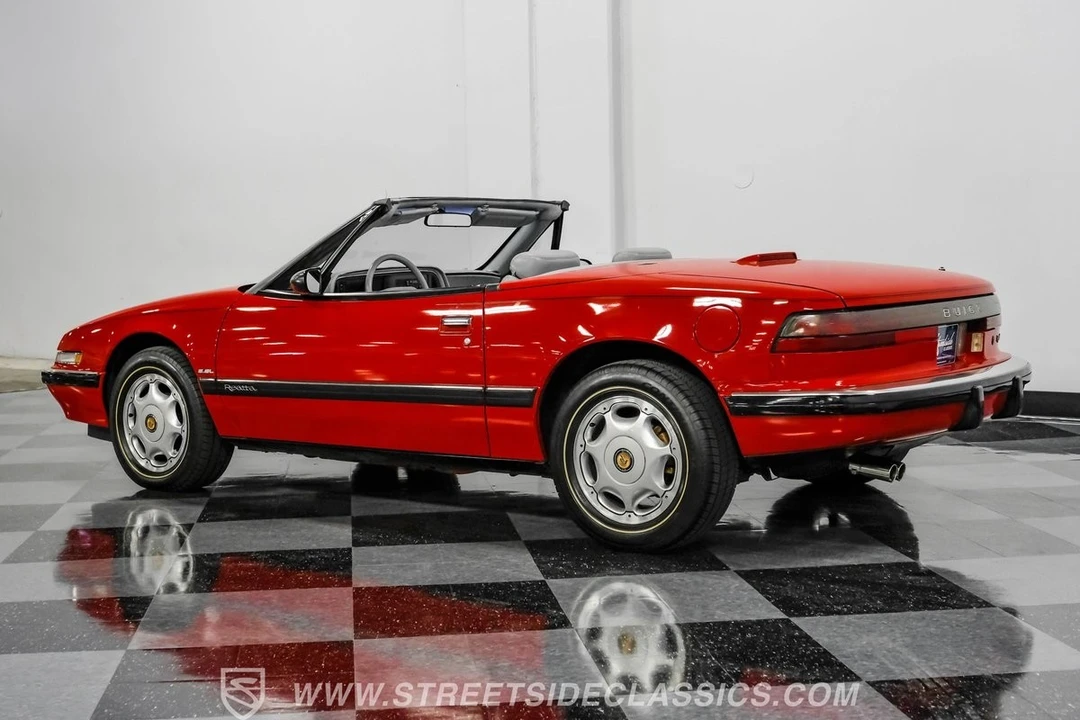 1991 Buick Reatta - Image 7 of 12