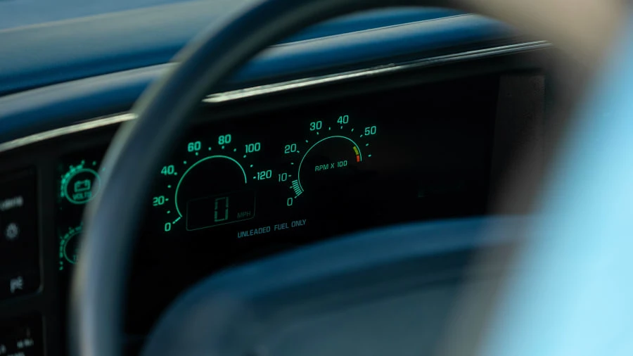 1991 Buick Reatta - Image 21 of 24