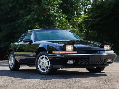 1991 Buick Reatta Coupe