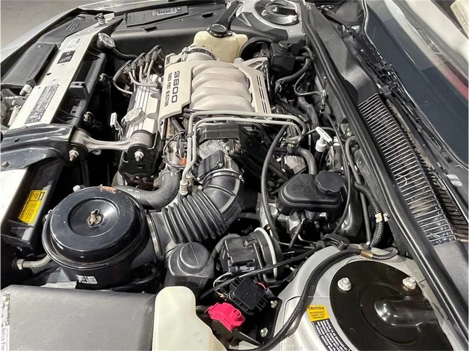 1991 Buick Regal - Image 30 of 31