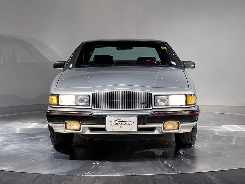 1991 Buick Regal - Image 27 of 31