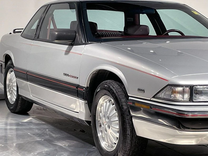 1991 Buick Regal - Image 26 of 31