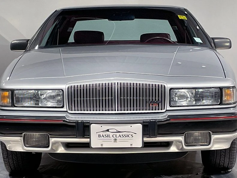 1991 Buick Regal - Image 25 of 31