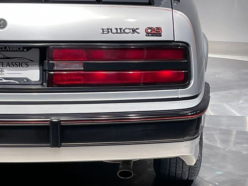 1991 Buick Regal - Image 10 of 31