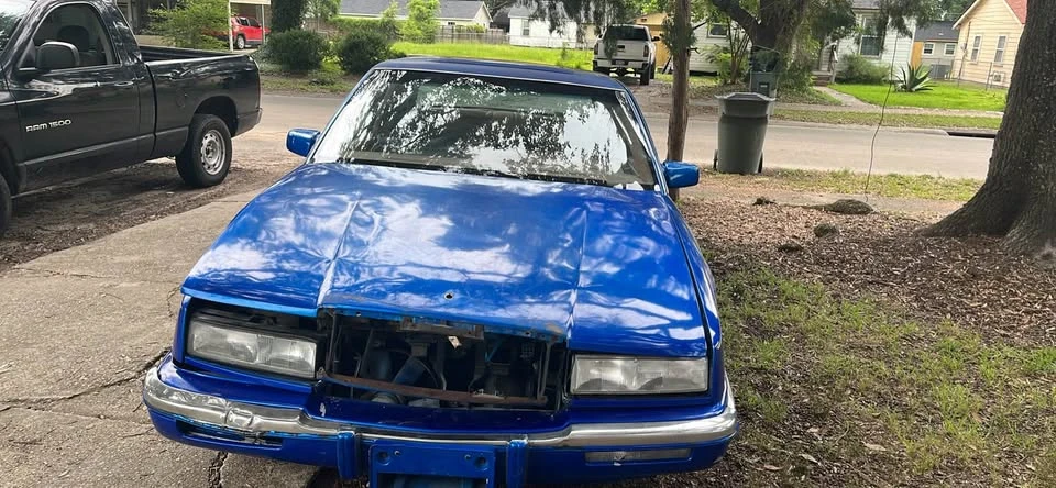 1991 Buick Riviera 4th-7th Gen - Image 2 of 3