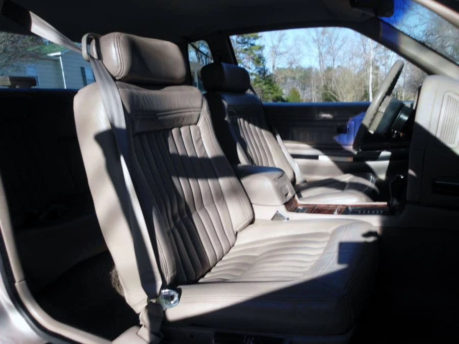 1991 Buick Riviera 4th-7th Gen - Image 4 of 5