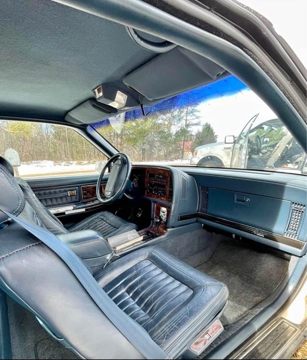 1991 Buick Riviera 4th-7th Gen - Image 4 of 16