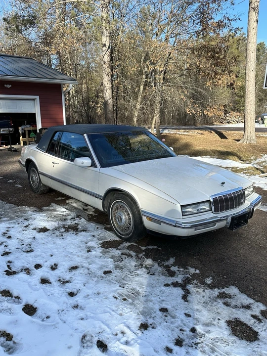 1991 Buick Riviera 4th-7th Gen - Image 5 of 16