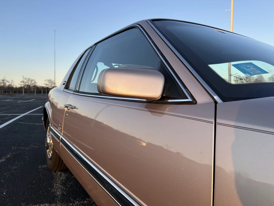 1991 Buick Riviera 4th-7th Gen - Image 26 of 31