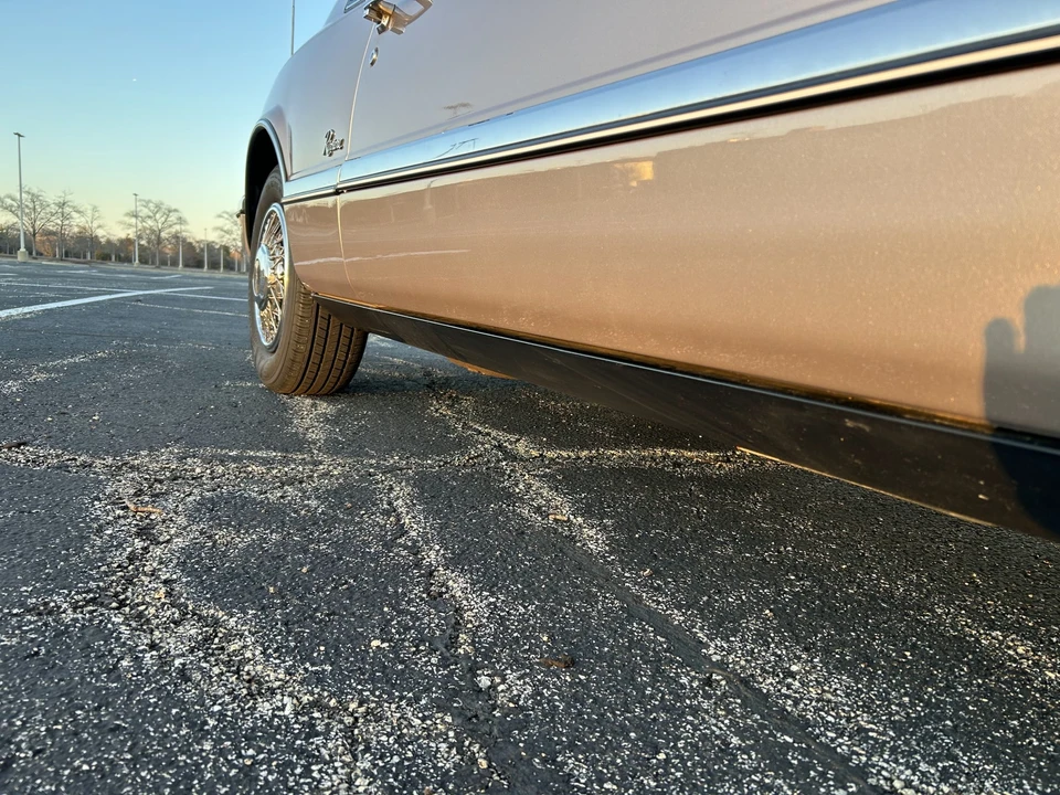 1991 Buick Riviera 4th-7th Gen - Image 30 of 31